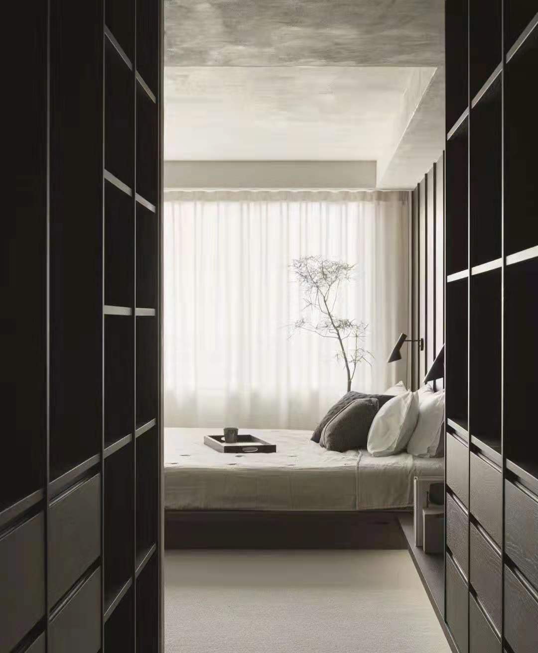 對自然材料的使用和柔和的調色板的共同信念是項目的基礎，注重觸覺、柔軟和永恒的品質。 (5).jpg